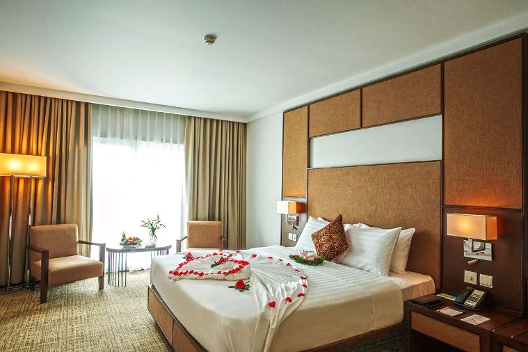 Phòng Deluxe Double With Balcony